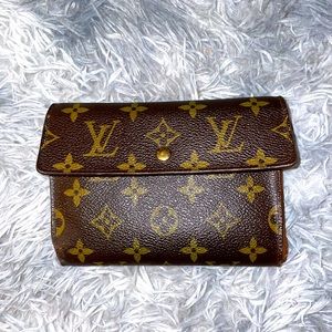 Louis Vuitton Alexandra Wallet